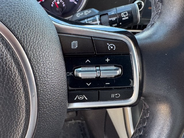 2022 Kia Carnival LXS | 8 Passenger | Heated Seats