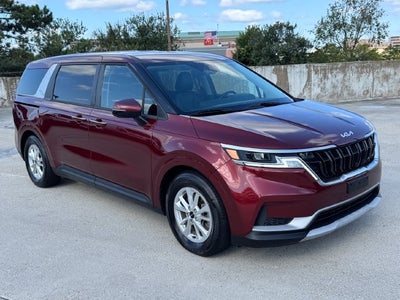 2022 Kia Carnival LXS | 8 Passenger | Heated Seats