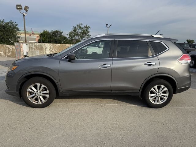 2016 Nissan Rogue SV | AWD | Back-Up Cam | Low Miles
