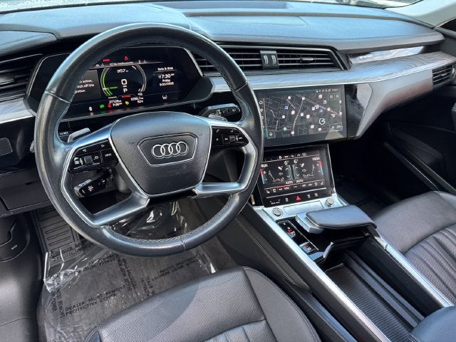 2024 Audi Q8 e-tron Premium Plus quattro