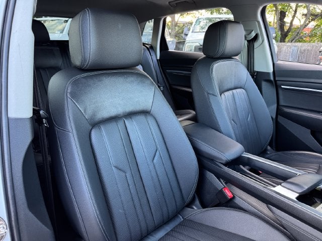 2024 Audi Q8 e-tron Premium Plus quattro