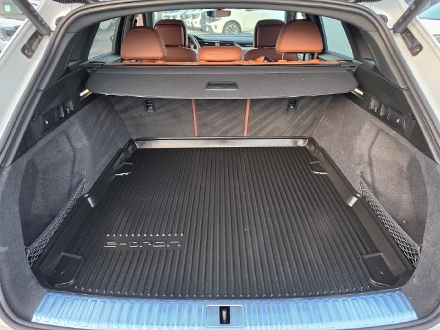 2024 Audi Q8 e-tron Premium Plus quattro