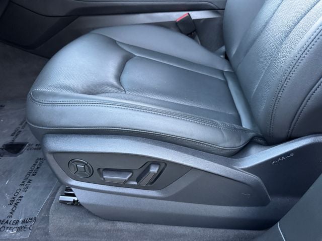 2023 Audi Q7 55 Prestige quattro
