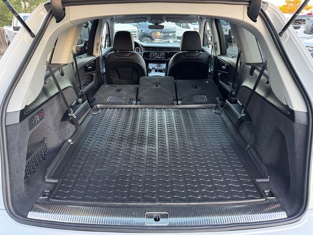 2023 Audi Q7 55 Prestige quattro