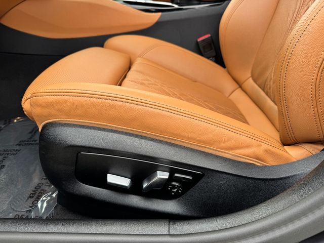 2023 BMW 5 Series 530e iPerformance | Moonroof | Navigation | M Sport Pkg.