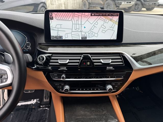 2023 BMW 5 Series 530e iPerformance | Moonroof | Navigation | M Sport Pkg.