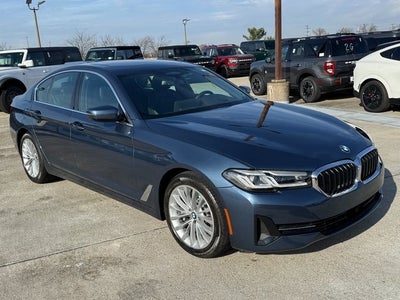 2023 BMW 5 Series 530i xDrive | Premium Pkg. | Moonroof | CarPlay
