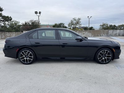 2026 BMW 7 Series 740i xDrive | M Sport Pkg | Premium Pkg | Pano Roof