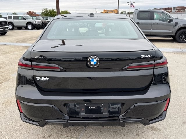 2026 BMW 7 Series 740i xDrive | M Sport Pkg | Premium Pkg | Pano Roof