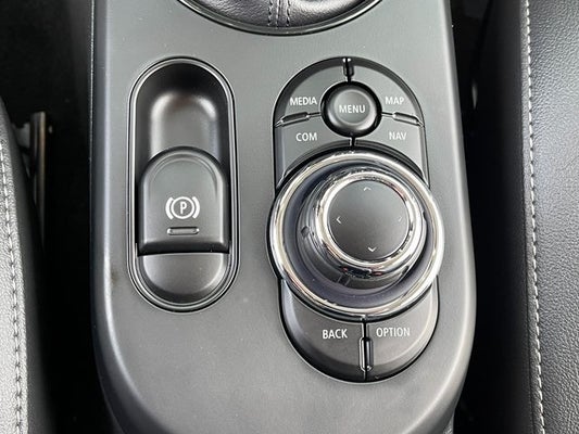 2023 MINI Cooper SE Electric Signature | Navigation | Apple CarPlay in Fairfax, VA - Ted Britt Ford of Fairfax