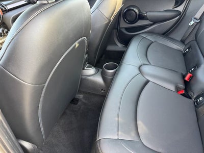 2021 MINI Cooper Signature | Pano Sunroof | Heated Seats | Led Headlights