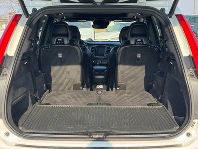 2020 Volvo XC90 T6 Momentum | Navigation | Pano Moonroof | AWD
