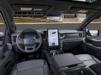 2025 Ford F-150 Lightning Lariat®