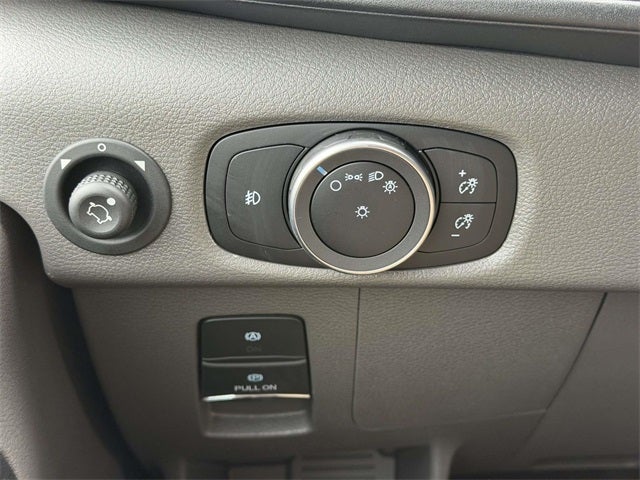 2025 Ford Transit-350 XL