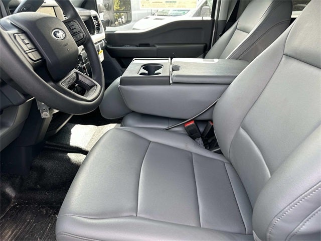 2025 Ford F-550SD XL DRW