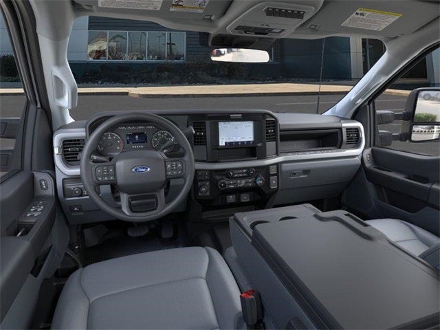 2025 Ford F-350SD XL