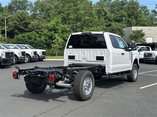 2025 Ford F-350SD XL