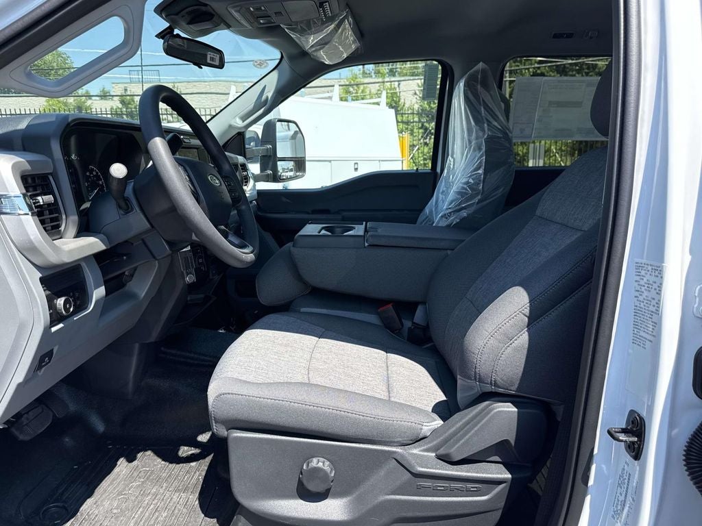 2026 Ford F-450SD DRW