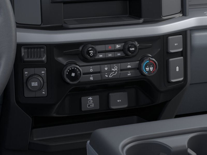 2026 Ford F-550SD DRW