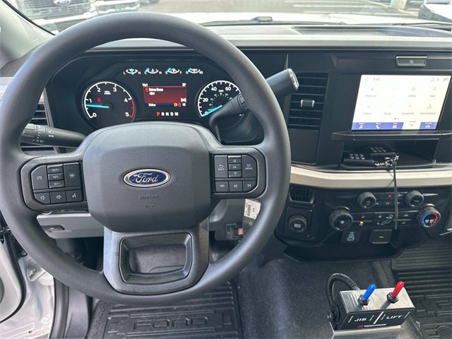 2025 Ford F-600SD XL HOOK LIFT