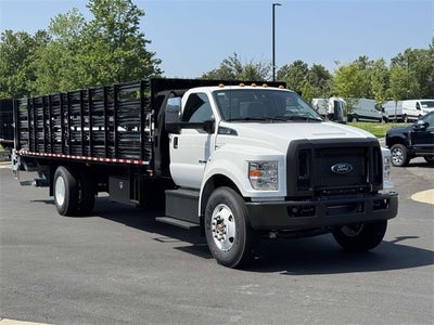 2026 Ford F-750SD Base