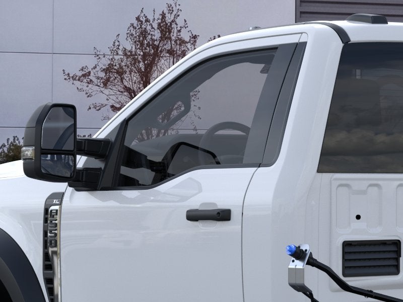 2026 Ford F-550SD DRW