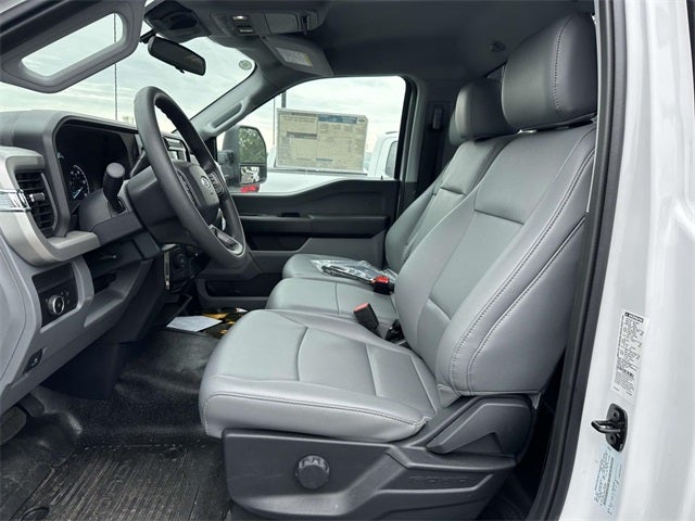 2025 Ford F-550SD XL DRW