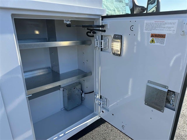 2025 Ford E-350SD Base Cutaway