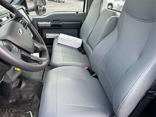 2026 Ford F-750SD Base