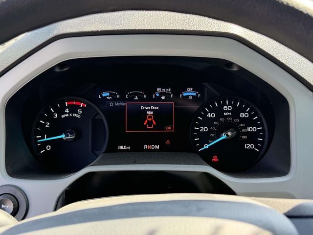 2027 Ford F-750SD Base