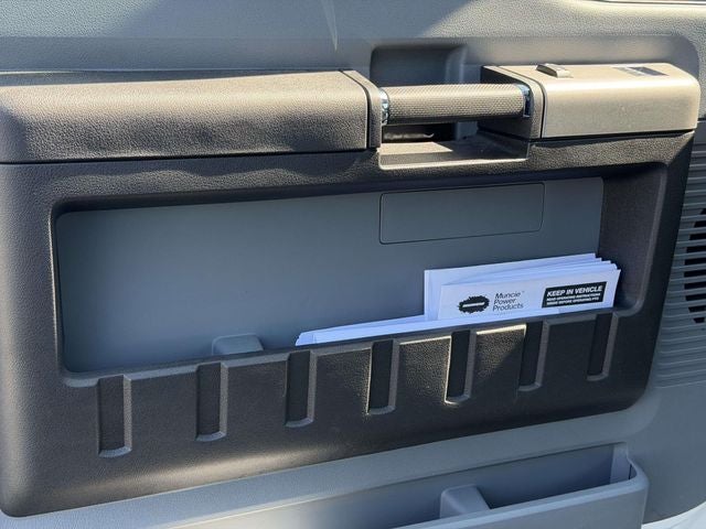 2027 Ford F-750SD Base