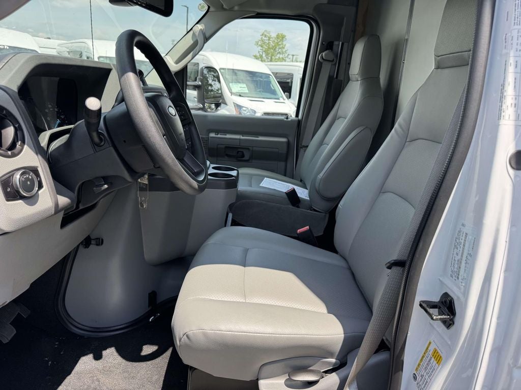 2027 Ford E-450SD Base