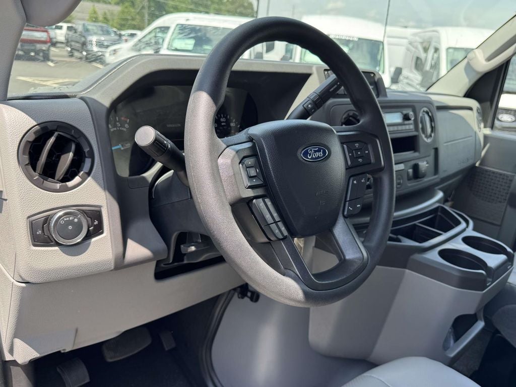 2027 Ford E-450SD Base