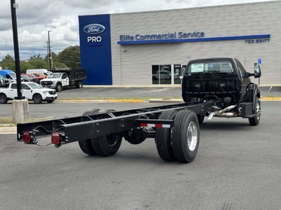2026 Ford F-750SD Base