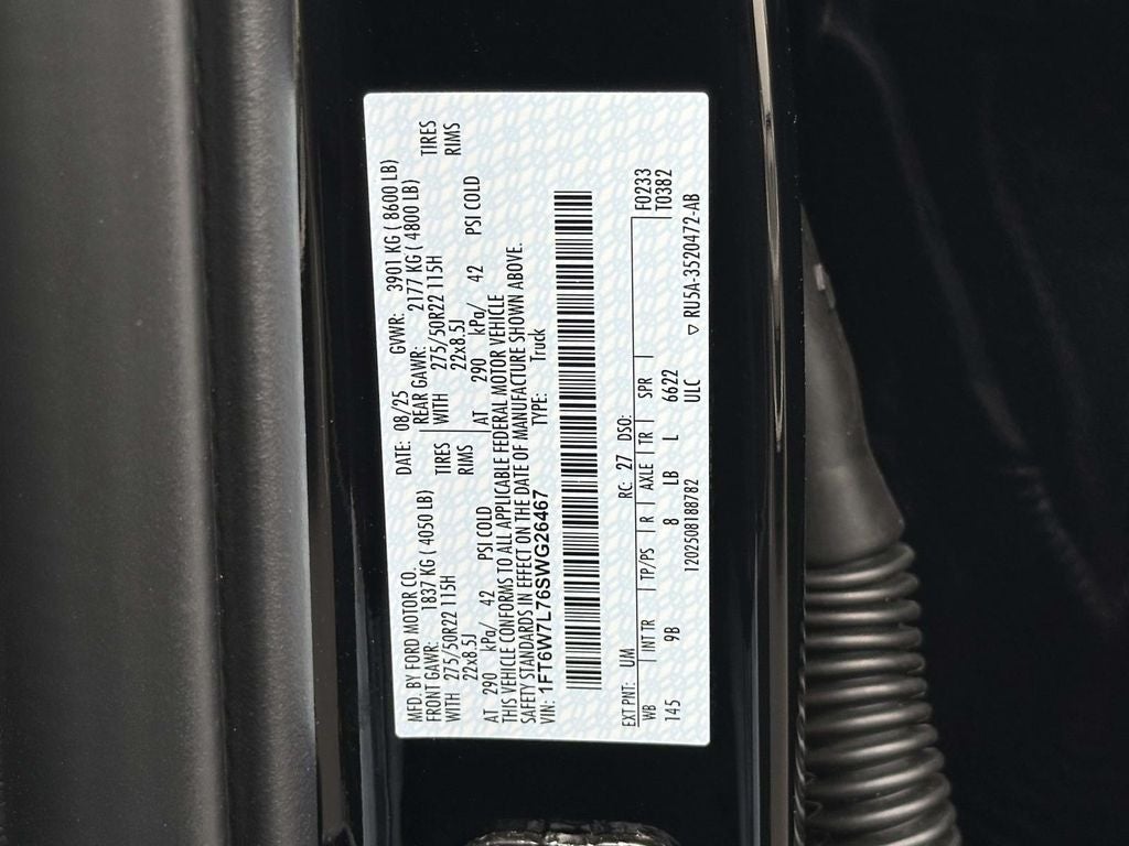 2025 Ford F-150 Lightning Platinum