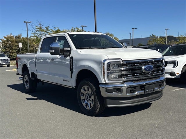 2026 Ford F-350SD Lariat