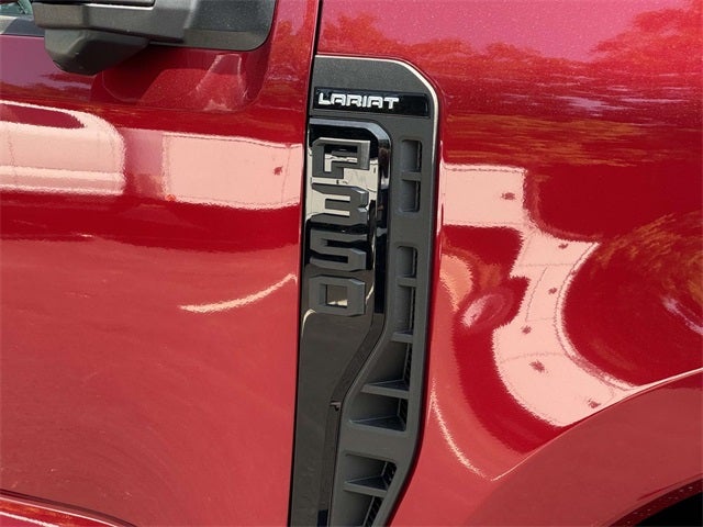 2025 Ford F-350SD Lariat