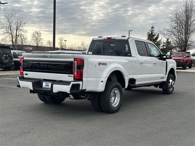 2025 Ford F-350SD Platinum DRW