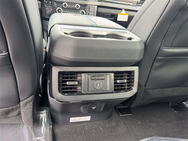 2026 Ford F-350SD Platinum DRW