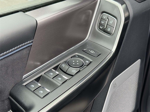 2026 Ford F-350SD Platinum DRW