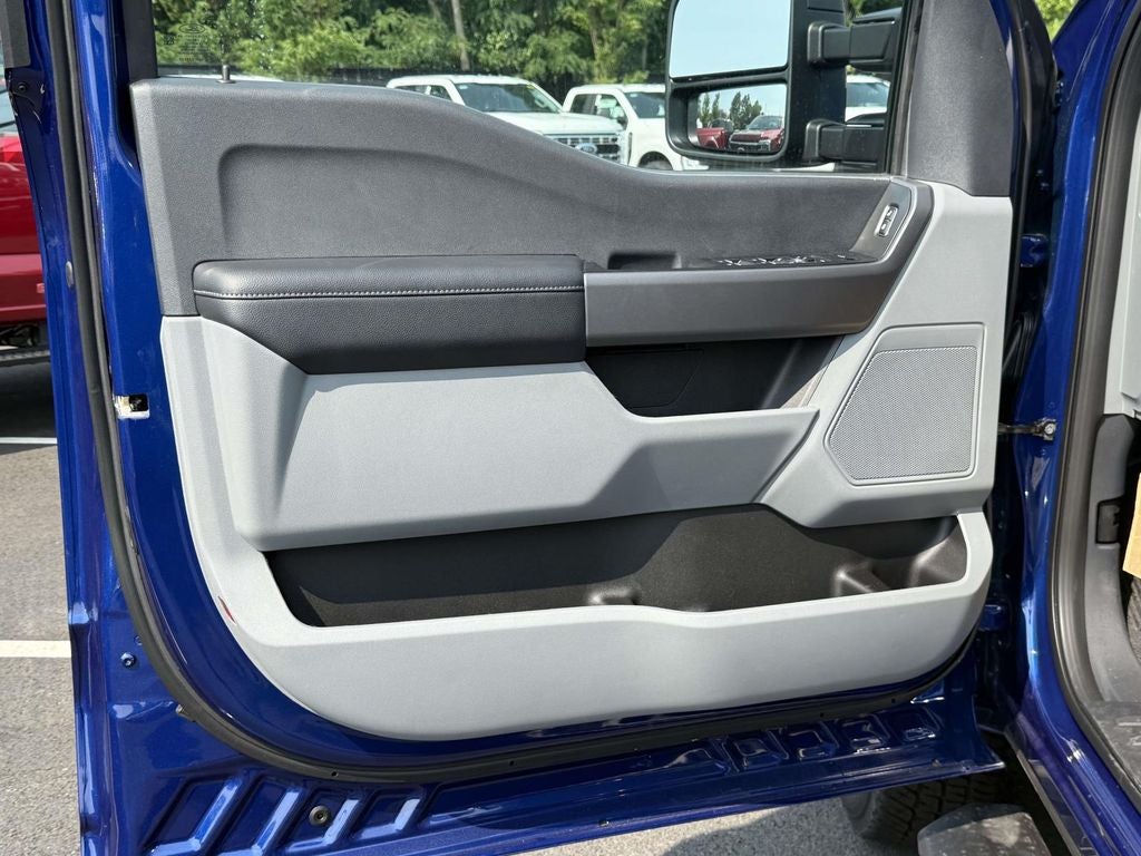 2026 Ford F-350SD XLT DRW