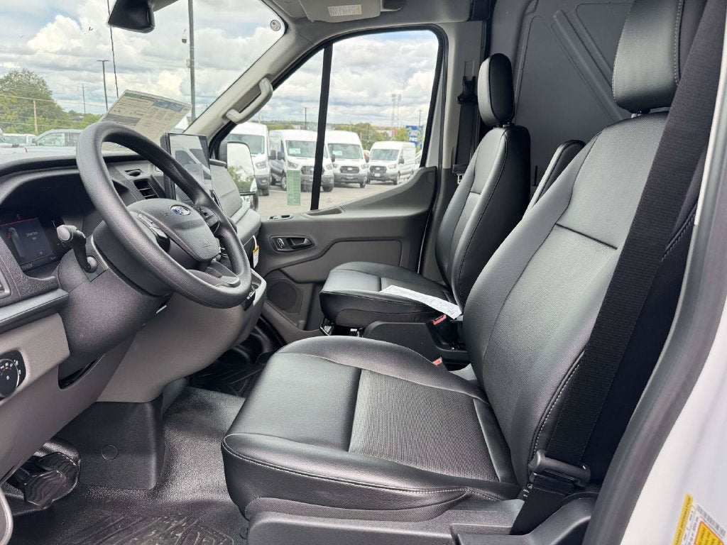 2027 Ford Transit-250 Base