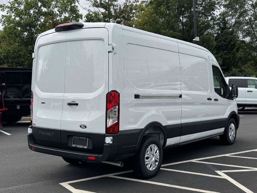 2027 Ford Transit-250 Base
