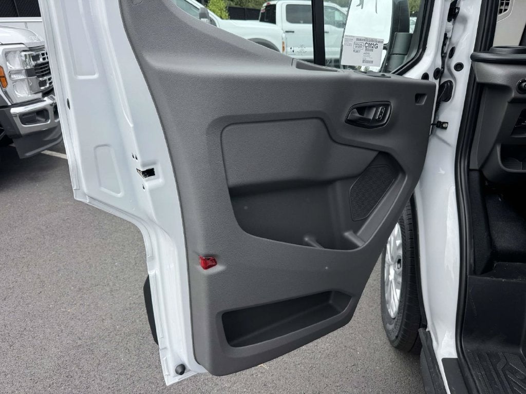 2027 Ford Transit-250 Base