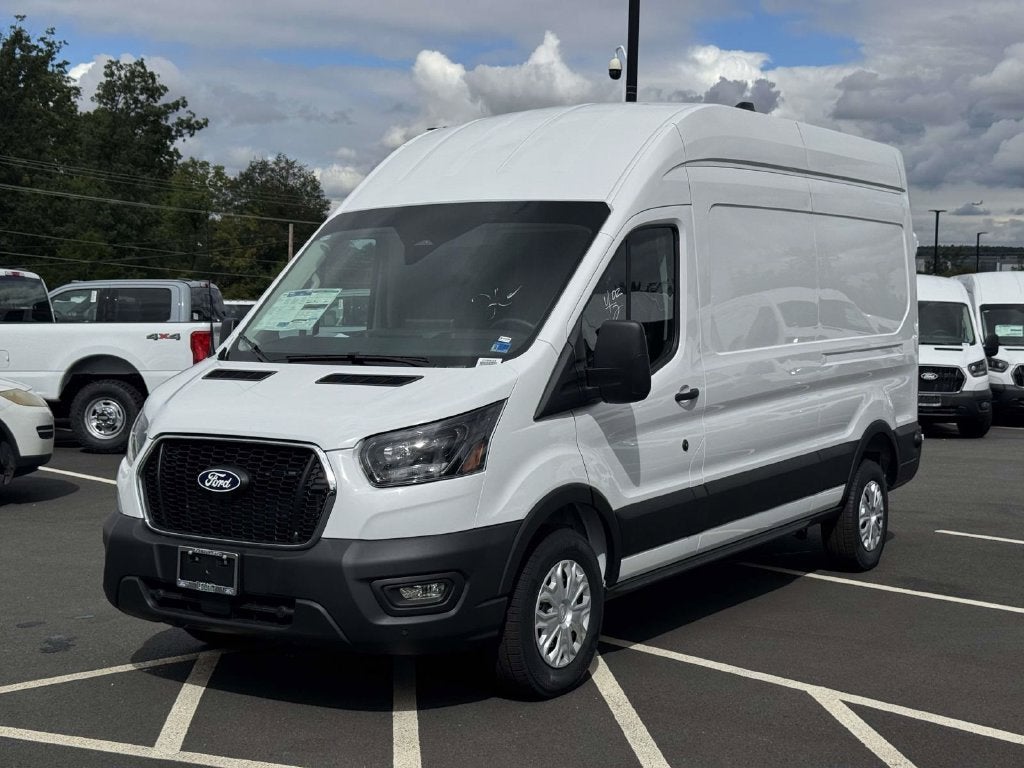 2027 Ford Transit-250 Base
