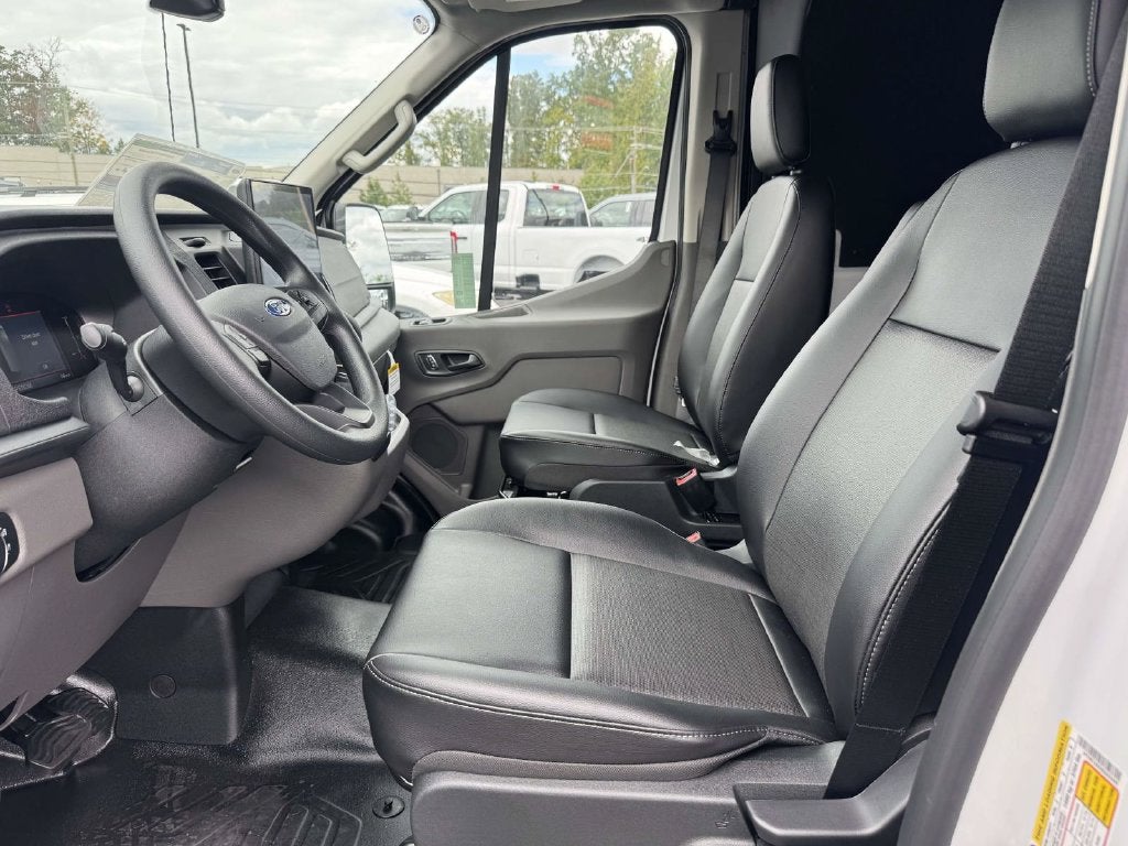 2027 Ford Transit-250 Base