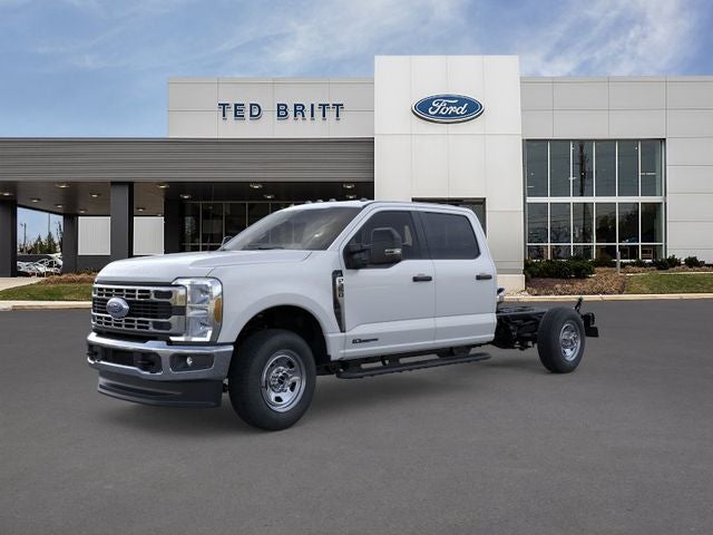 2026 Ford F-350SD XL 9' SRW READING CLASSIC II SERVICE BODY