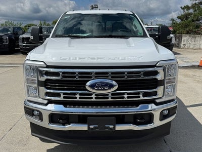 2025 Ford F-350SD UTILITY CREW CAB XL DRW