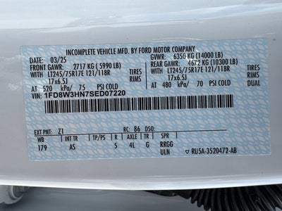 2025 Ford F-350SD UTILITY CREW CAB XL DRW