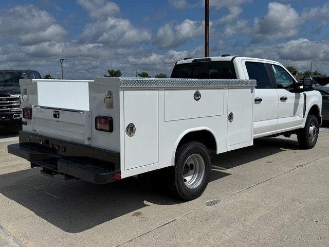 2025 Ford F-350SD UTILITY CREW CAB XL DRW